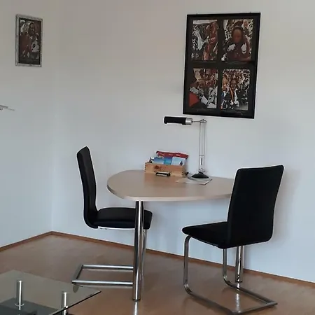 Apartment 2-zimmer-ferienwohnung Gartenblick